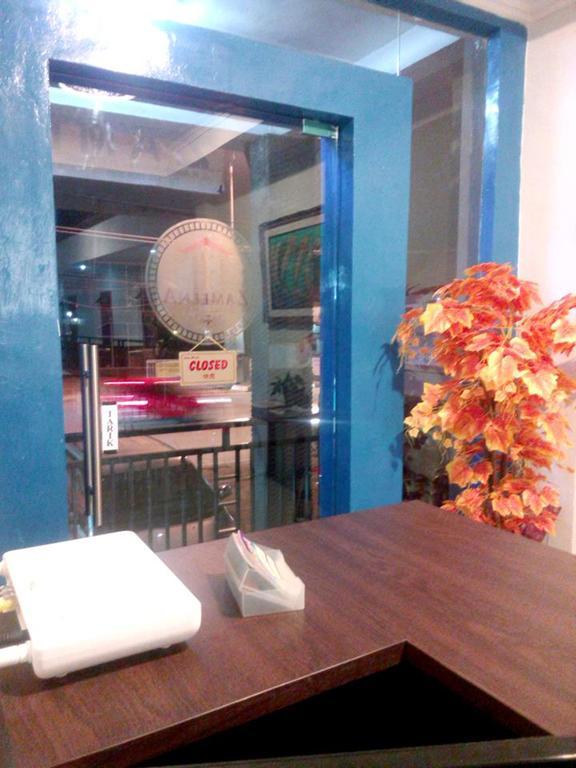 Zameena Guest House Cimahi エクステリア 写真