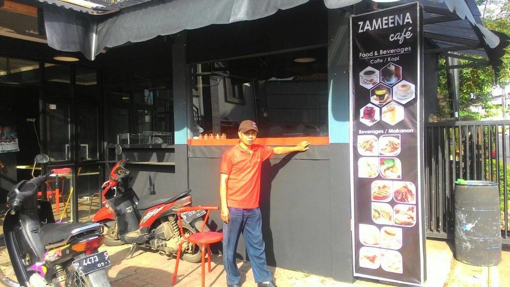 Zameena Guest House Cimahi エクステリア 写真