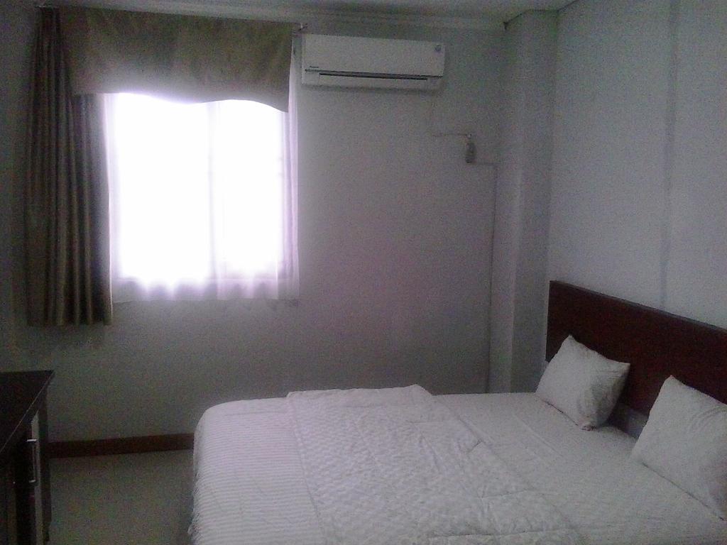 Zameena Guest House Cimahi エクステリア 写真