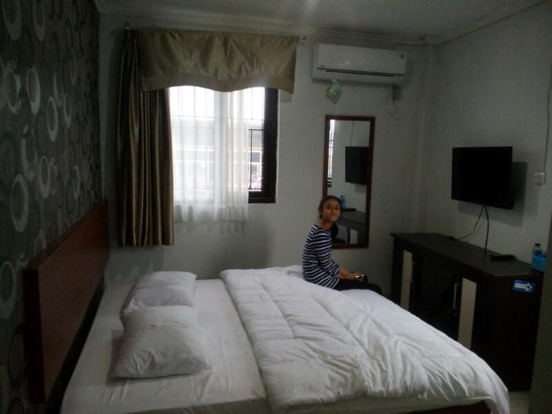 Zameena Guest House Cimahi エクステリア 写真